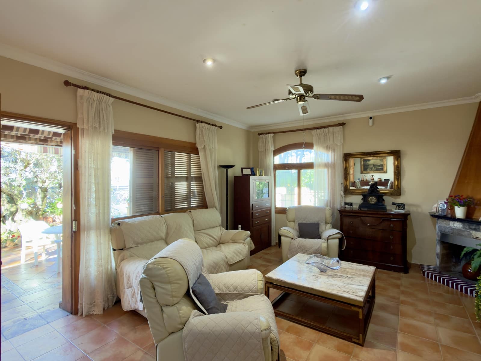 4 sypialnia Willa na sprzedaż w Palma de Mallorca z basenem garażem - 960 000 € (Ref: 9378384)