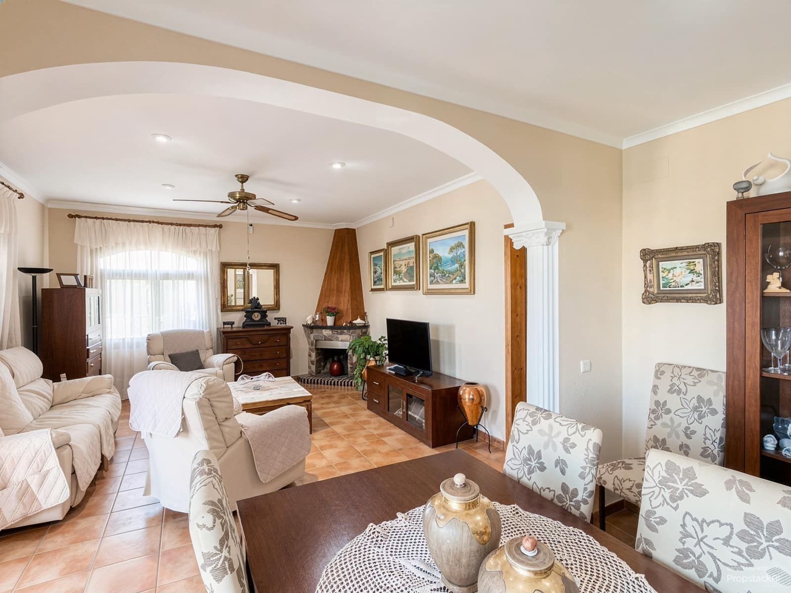 4 bedroom Villa for sale in Palma de Mallorca with pool garage - € 950,000 (Ref: 9378384)