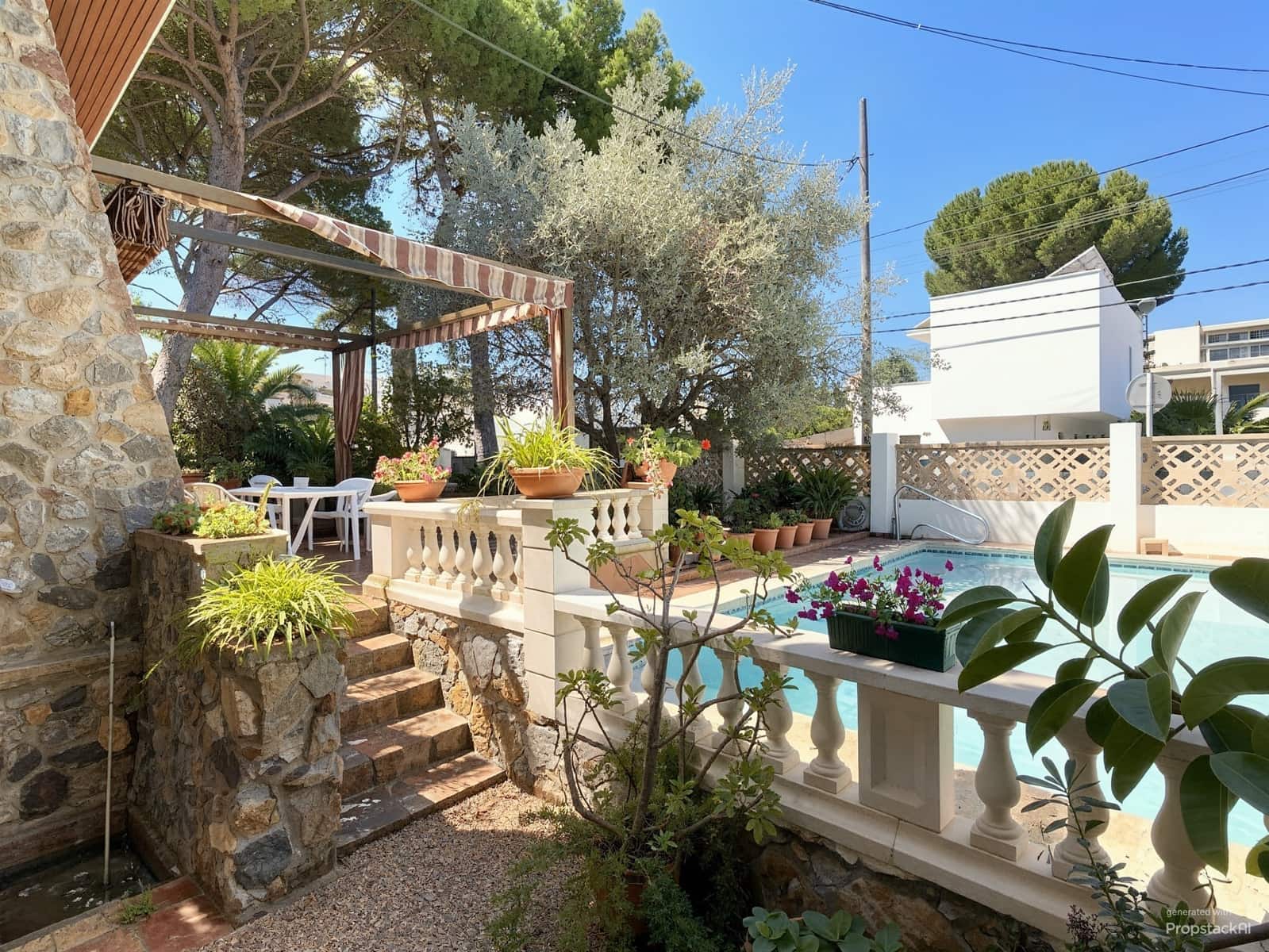 4 bedroom Villa for sale in Palma de Mallorca with pool garage - € 950,000 (Ref: 9378384)