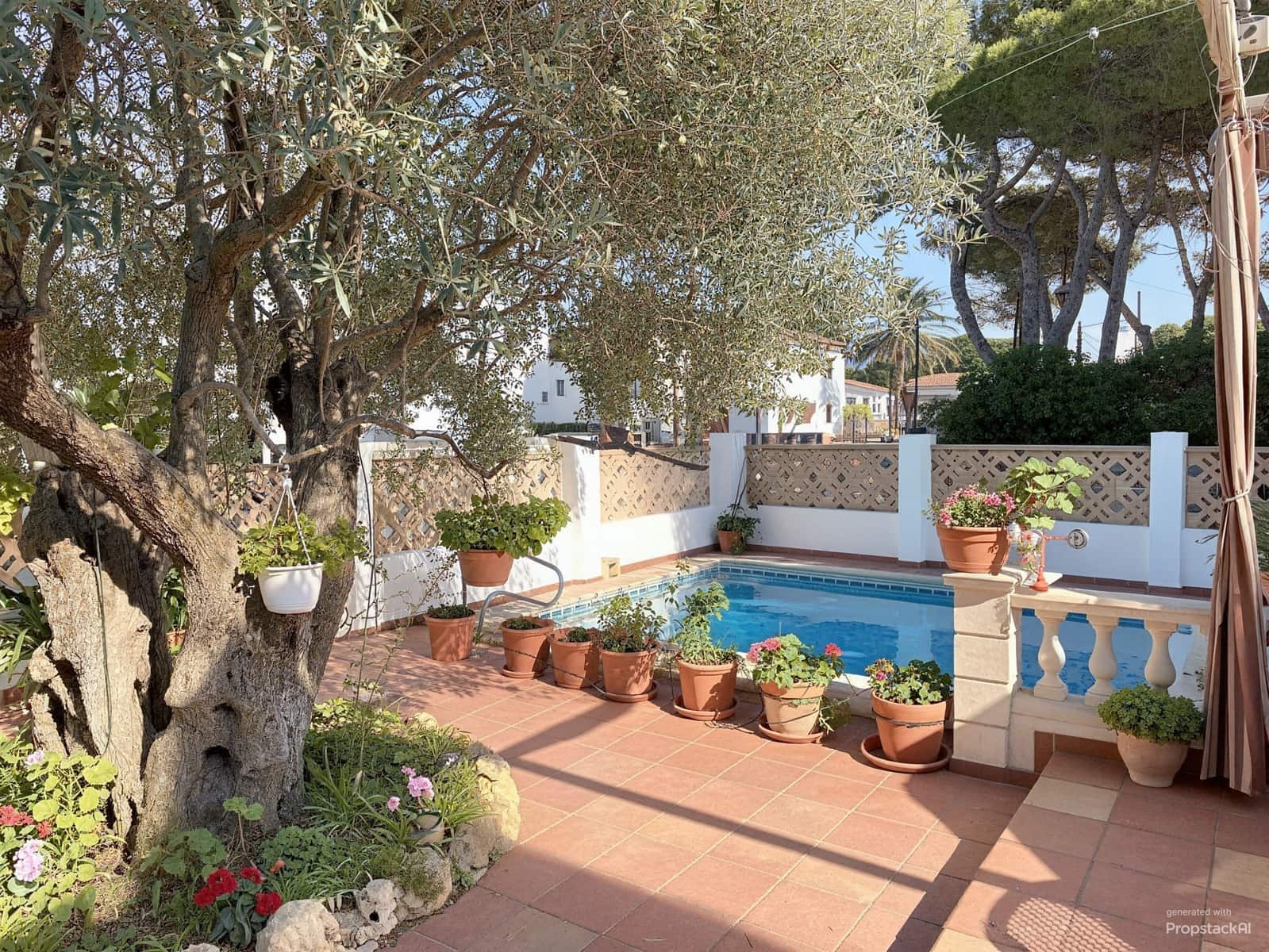 4 bedroom Villa for sale in Palma de Mallorca with pool garage - € 950,000 (Ref: 9378384)