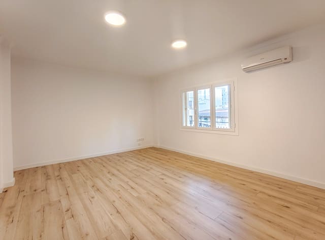 2 bedroom Apartment for rent in El Camp d'en Serralta, Palma de Mallorca - € 1,800 (Ref: 9380068)