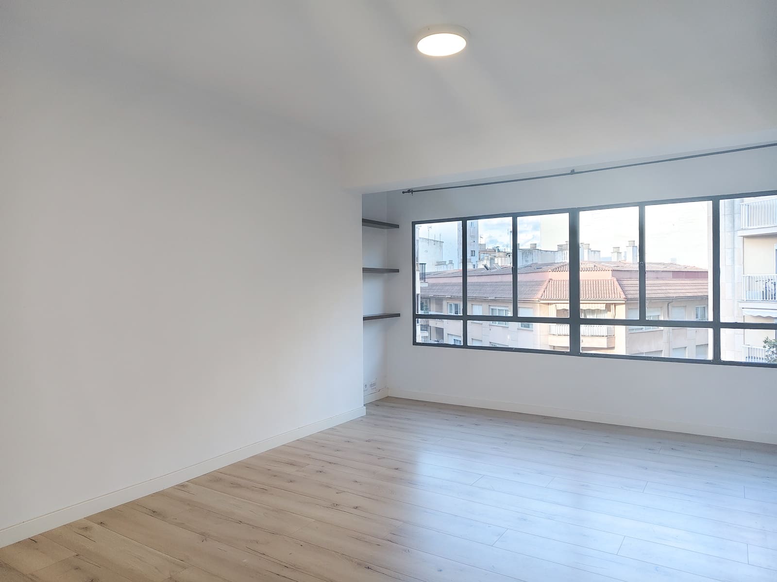 2 bedroom Apartment for rent in Palma de Mallorca - € 1,800 (Ref: 9380068)