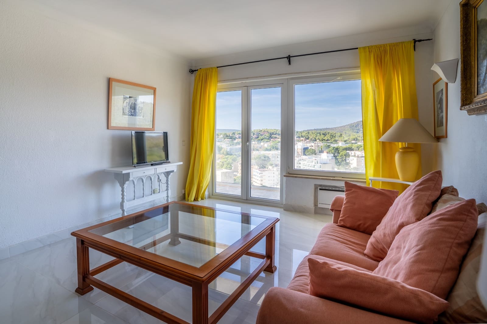 3 bedroom Apartment for rent in Palmanova with garage - € 2,150 (Ref: 9382014)