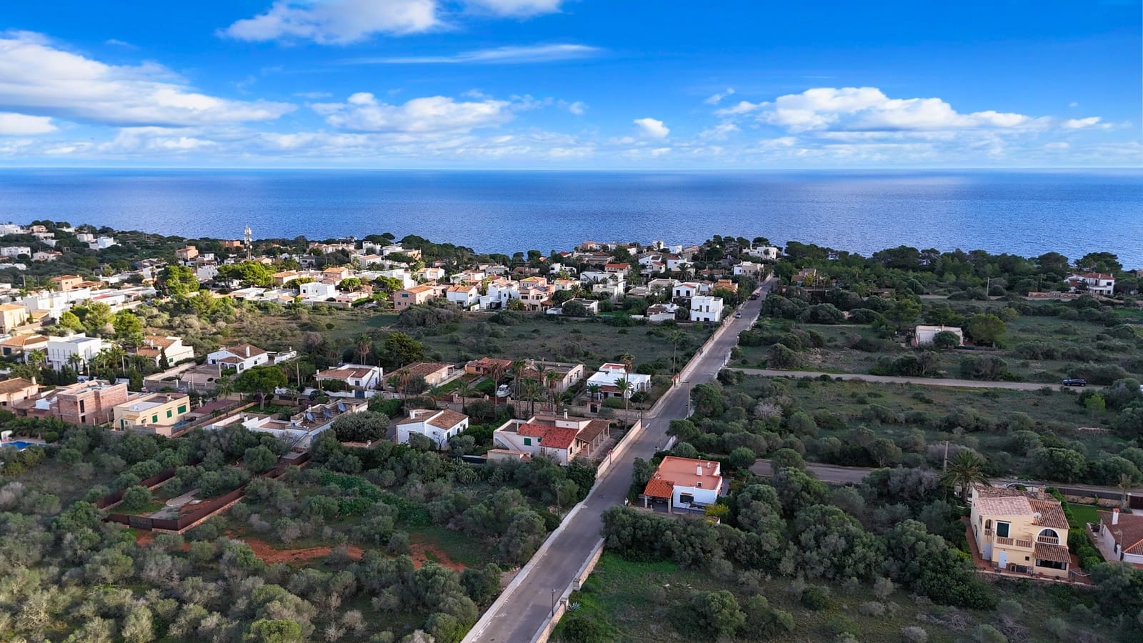 3 bedroom Villa for sale in Cala Llombards with pool - € 1,850,000 (Ref: 9383211)