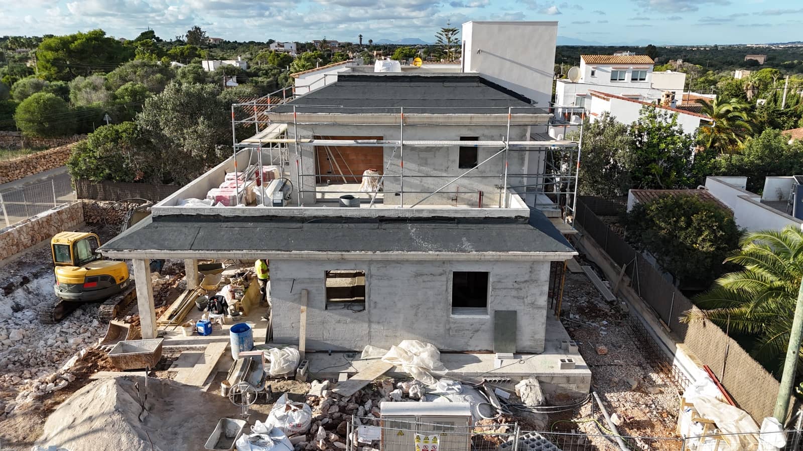 3 bedroom Villa for sale in Cala Llombards with pool - € 1,850,000 (Ref: 9383211)