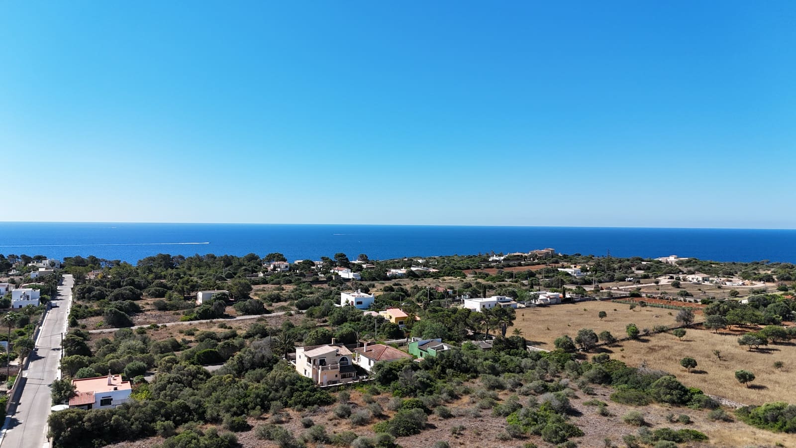 3 bedroom Villa for sale in Cala Llombards with pool - € 1,590,000 (Ref: 9383211)