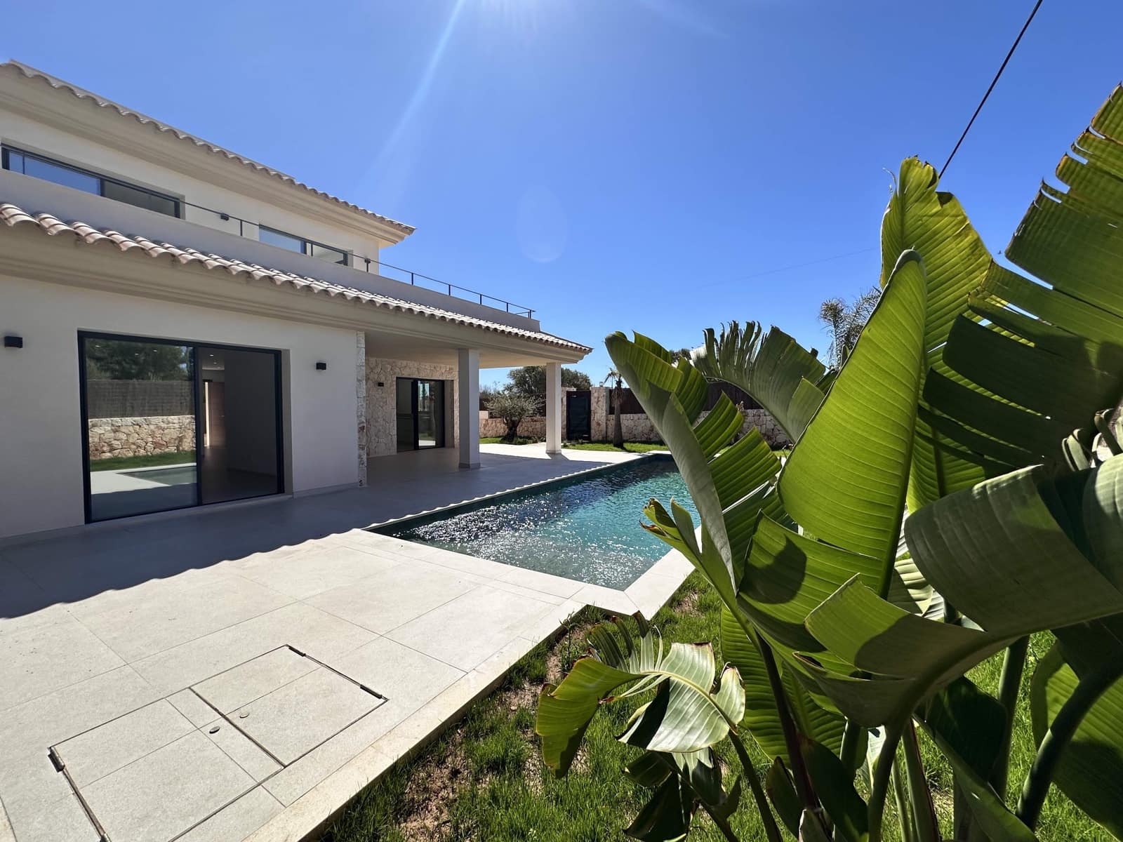 3 bedroom Villa for sale in Cala Llombards with pool - € 1,590,000 (Ref: 9383211)