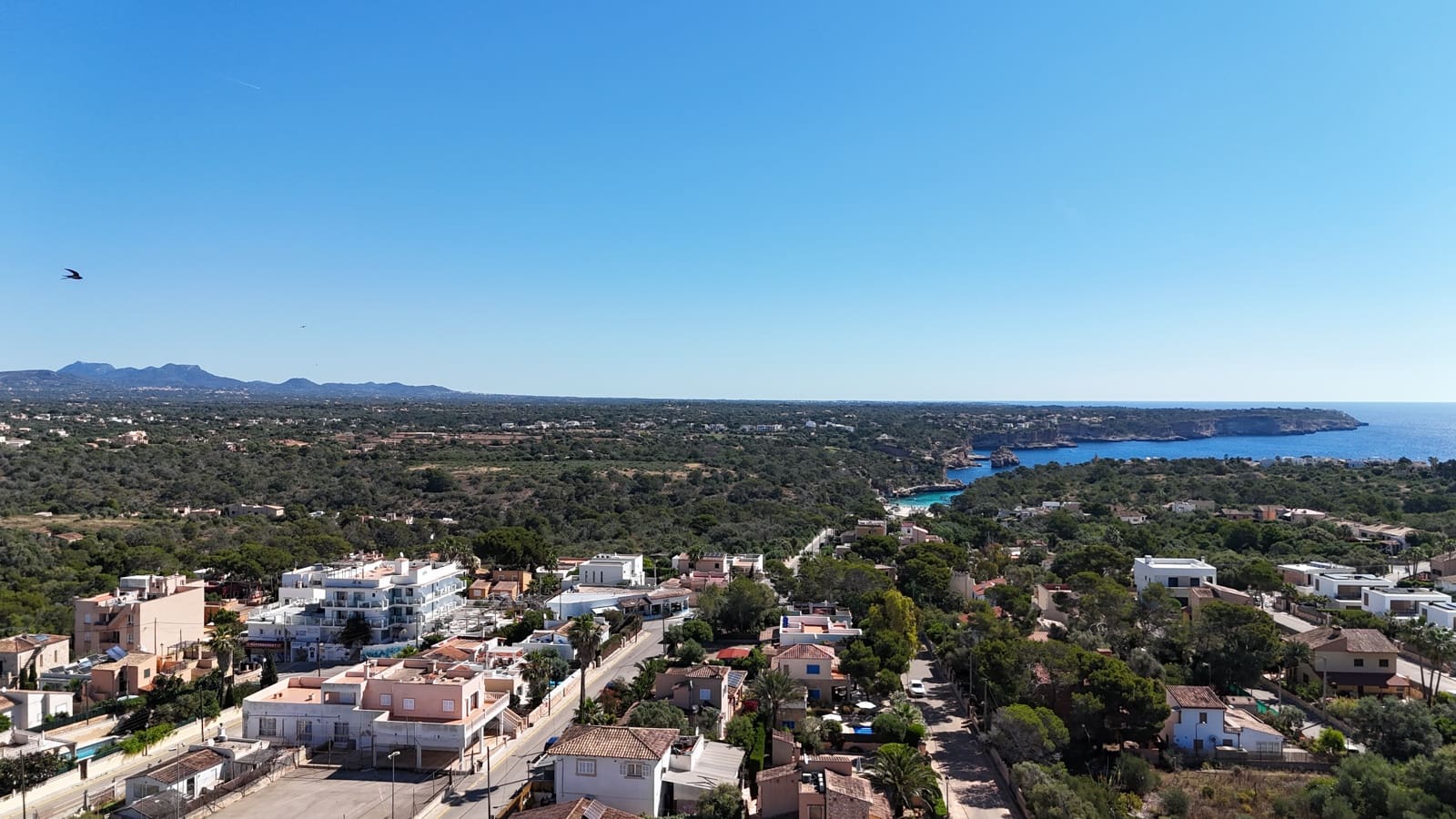 3 bedroom Villa for sale in Cala Llombards with pool - € 1,590,000 (Ref: 9383211)