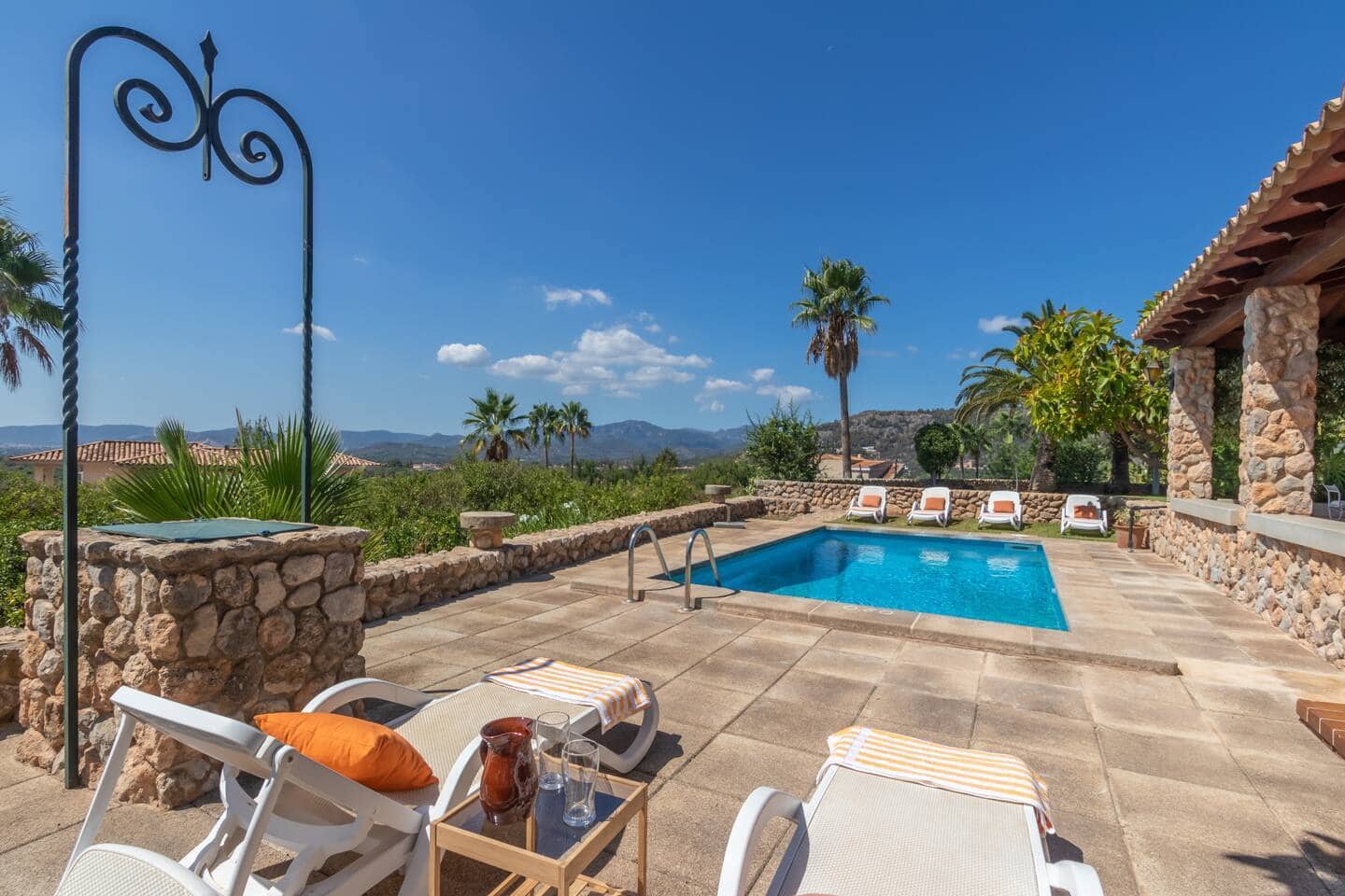 5 sovrum Finca/Hus på landet att hyra i Bunyola med pool garage - 5 200 € (Ref: 9386310)