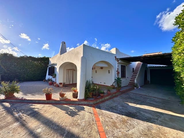 3 makuuhuone Bungalow myytävänä paikassa Cala Figuera, Santanyí mukana uima-altaan - 895 000 € (Ref: 9386311)