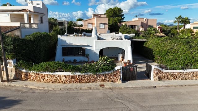 3 makuuhuone Bungalow myytävänä paikassa Cala Figuera, Santanyí mukana uima-altaan - 895 000 € (Ref: 9386311)