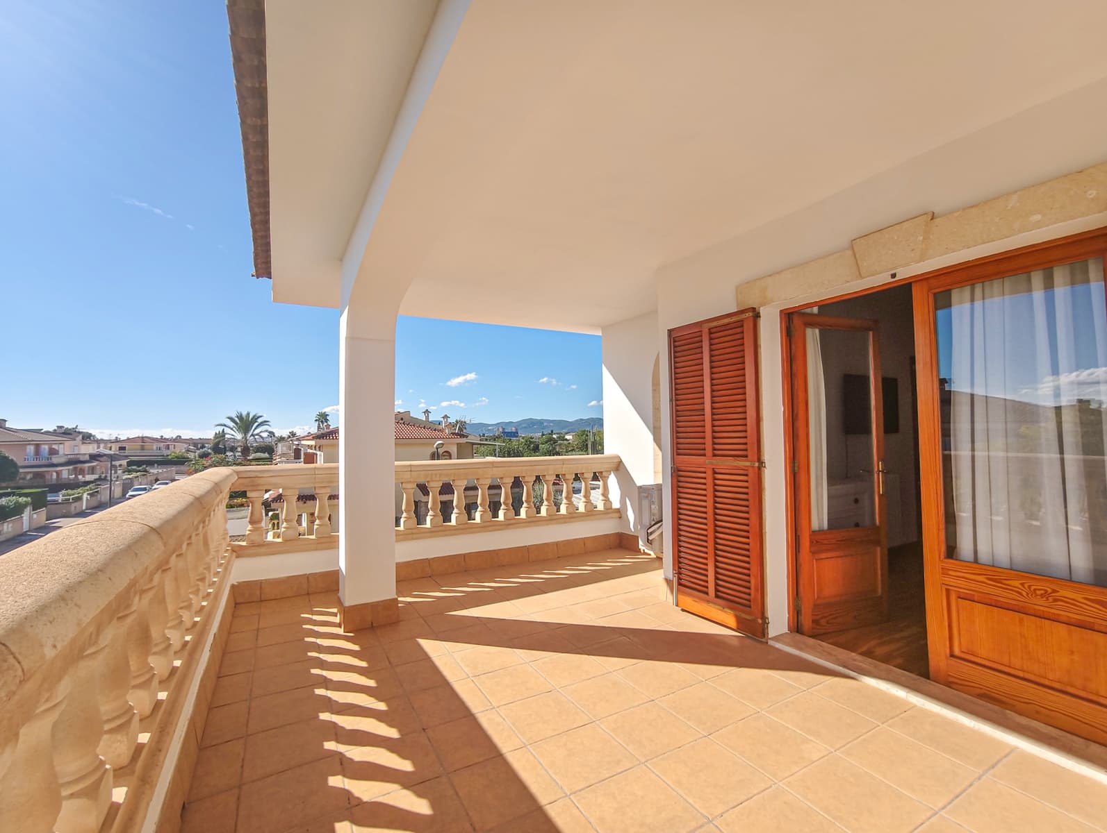 4 bedroom Townhouse for sale in Marratxi with pool garage - € 895,000 (Ref: 9390023)