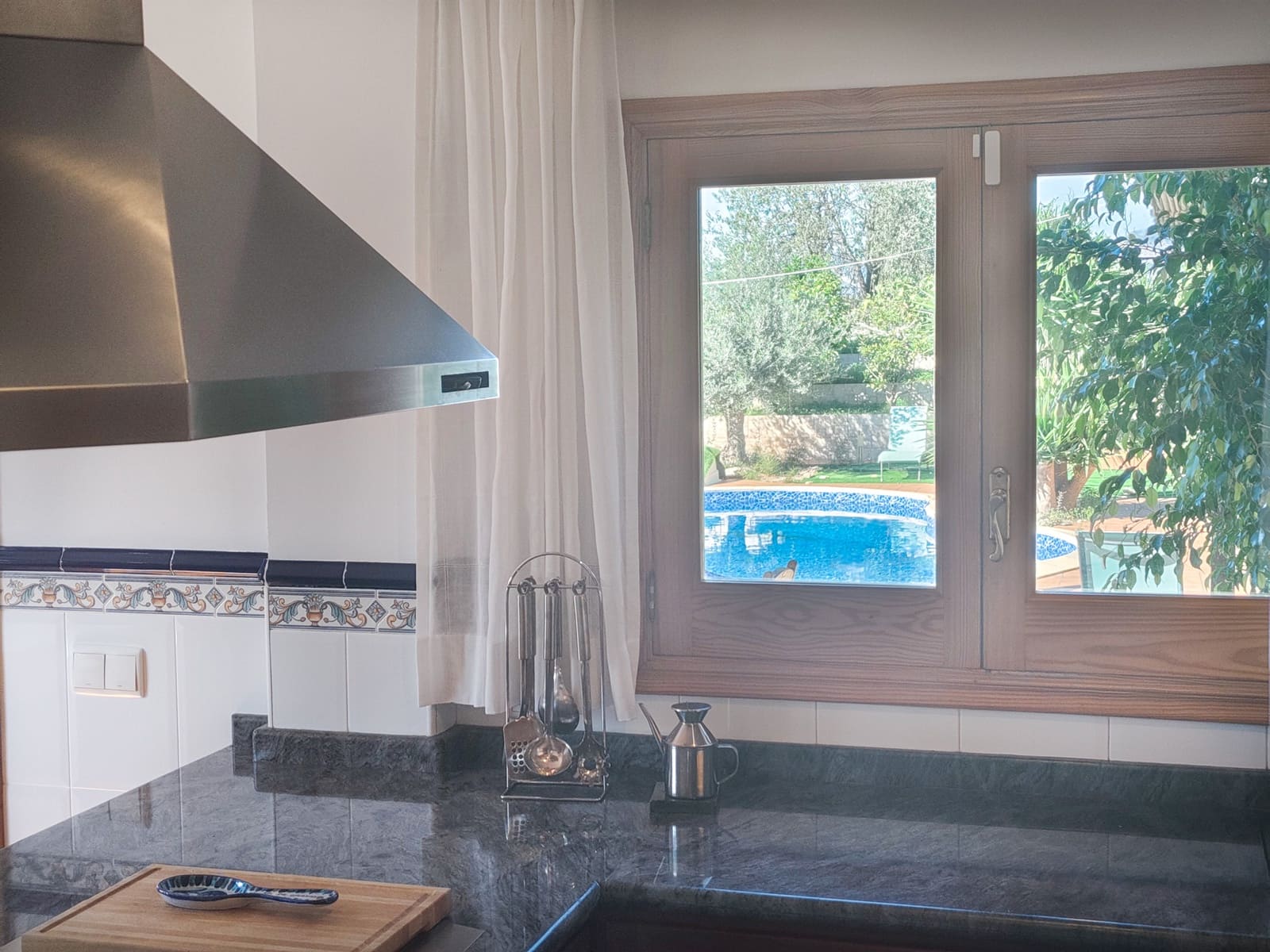 4 bedroom Townhouse for sale in Marratxi with pool garage - € 895,000 (Ref: 9390023)