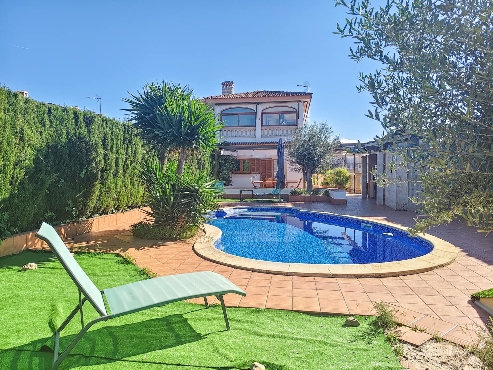 4 bedroom Townhouse for sale in Marratxi with pool garage - € 895,000 (Ref: 9390023)