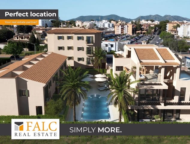 4 soveværelse Byhus til salg i Cala Millor, Son Servera med swimmingpool garage - € 650.000 (Ref: 9397877)