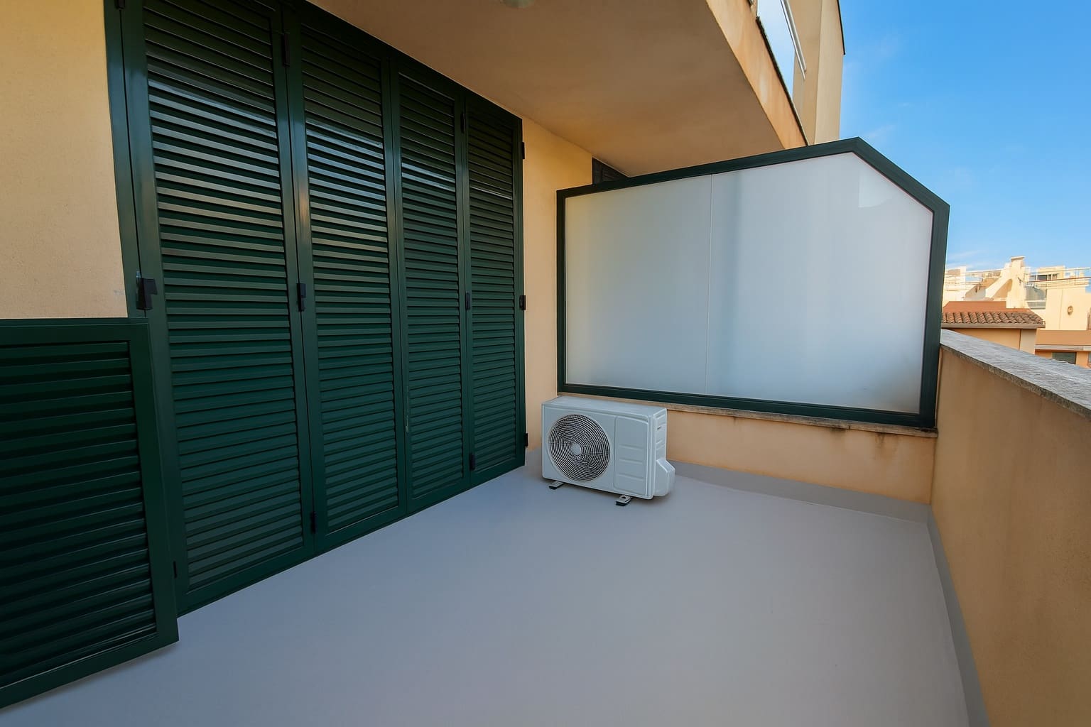 3 makuuhuone Kattohuoneisto myytävänä paikassa Sa Coma mukana uima-altaan 
autotalli - 325 000 € (Ref: 9406792)