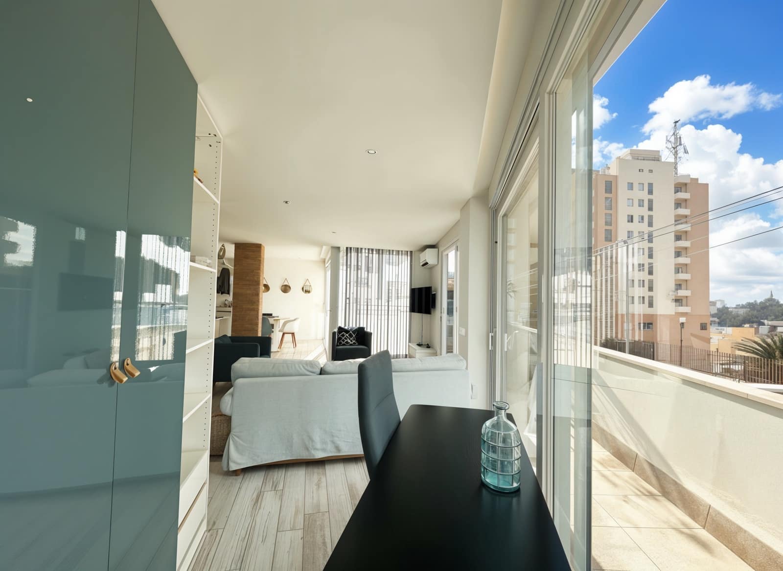 2 sovrum Lägenhet till salu i Palma de Mallorca med pool - 390 000 € (Ref: 9409024)