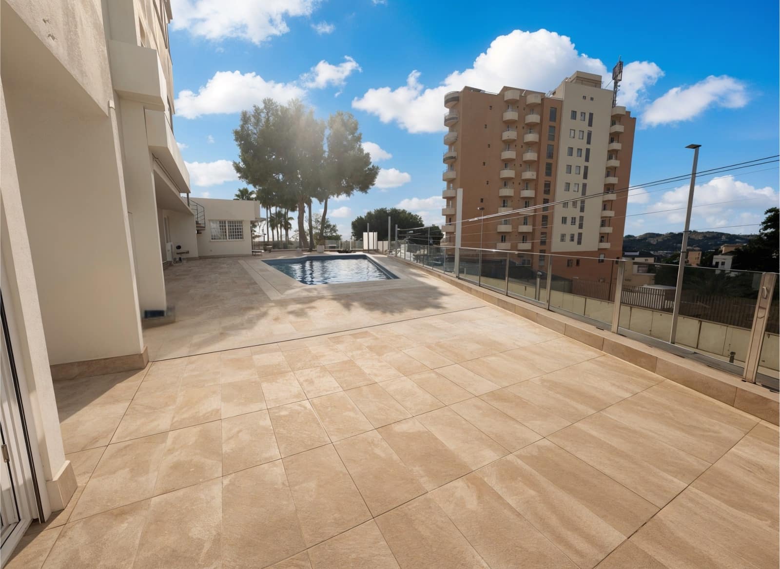 2 sovrum Lägenhet till salu i Palma de Mallorca med pool - 390 000 € (Ref: 9409024)