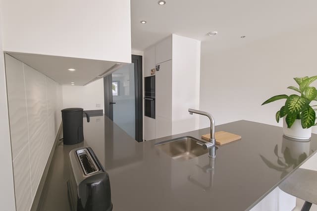 3 sovrum Lägenhet att hyra i Sa Coma, Sant Llorenç des Cardassar med pool garage - 1 980 € (Ref: 9414931)