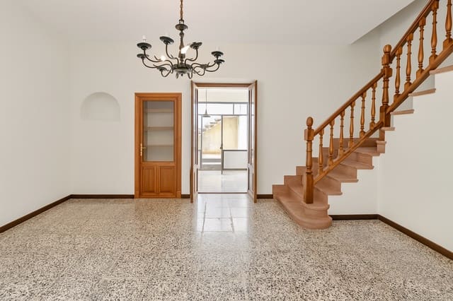 6 soveværelse Byhus til salg i Son Servera - € 569.000 (Ref: 9417734)