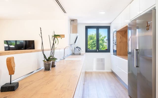 3 soverom Villa til salgs i Marratxí med svømmebasseng garasje - € 1 350 000 (Ref: 9426500)