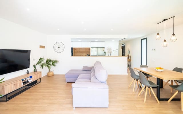 3 soverom Villa til salgs i Marratxí med svømmebasseng garasje - € 1 350 000 (Ref: 9426500)