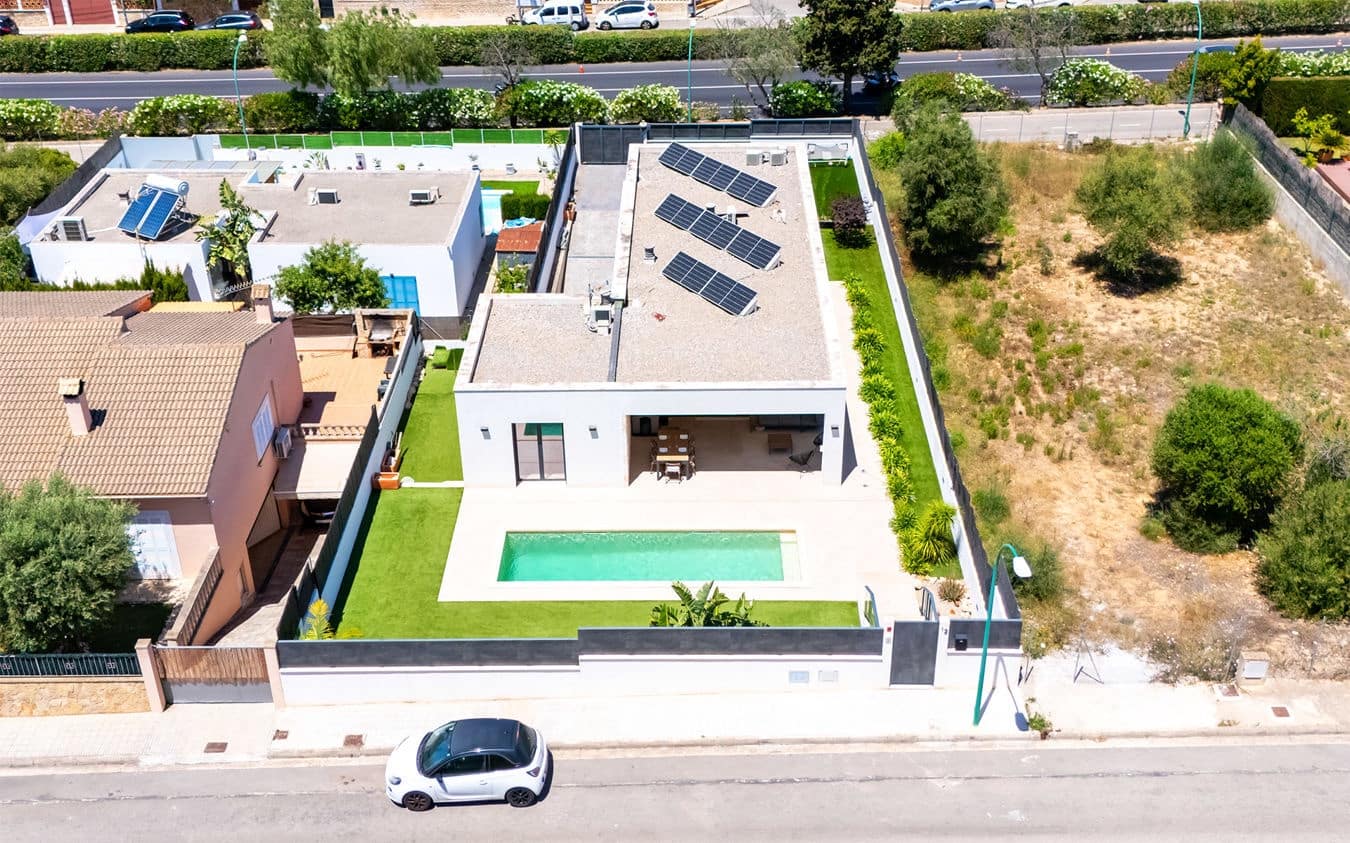 3 bedroom Villa for sale in Marratxi with pool garage - € 1,350,000 (Ref: 9426500)