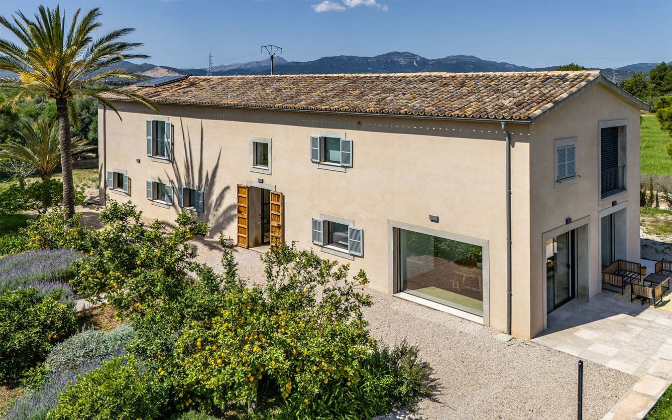 5 bedroom Finca/Country House for sale in Marratxi with pool garage - € 3,250,000 (Ref: 9428956)