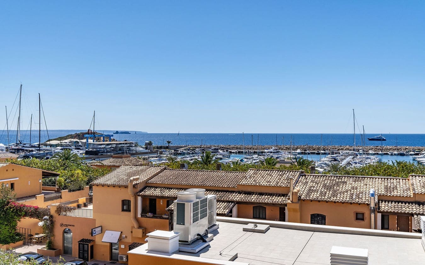 2 sypialnia Apartament na sprzedaż w Portals Nous z basenem garażem - 1 380 000 € (Ref: 9431047)