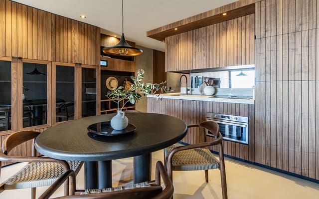 2 sypialnia Apartament na sprzedaż w Portals Nous, Calvià z basenem garażem - 1 380 000 € (Ref: 9431047)