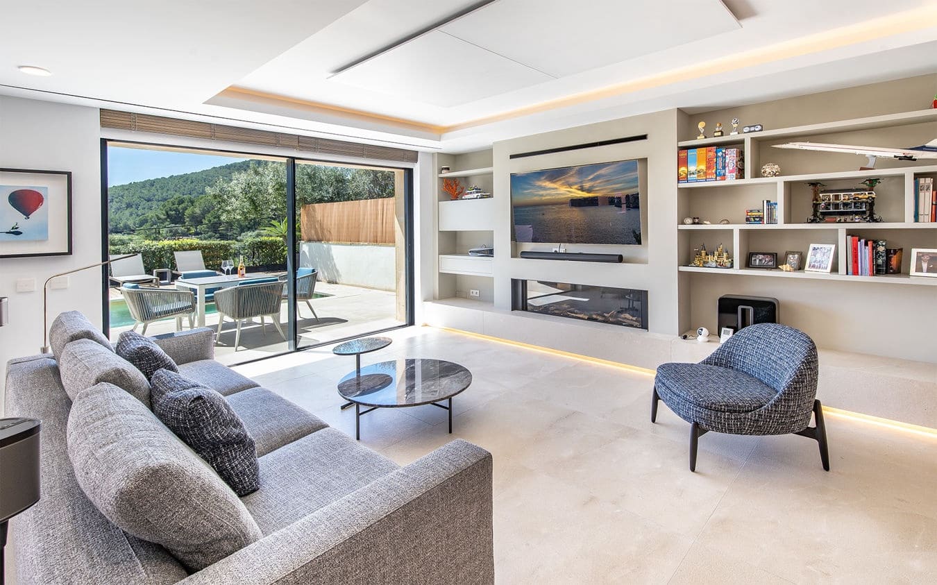 3 bedroom Semi-detached Villa for sale in Es Capdella with pool garage - € 1,750,000 (Ref: 9431257)