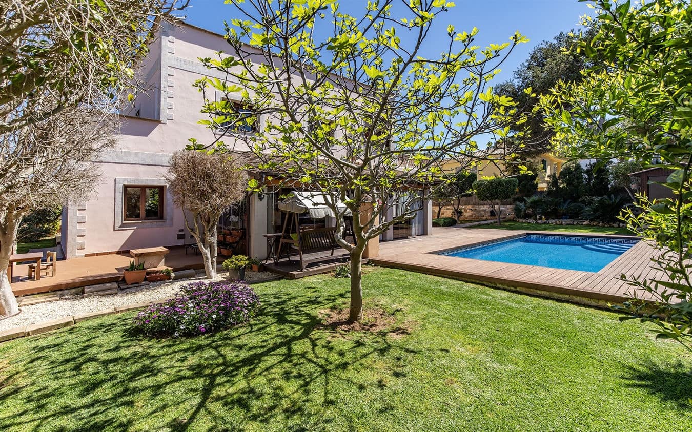 5 bedroom Villa for sale in El Toro / Port Adriano with pool garage - € 2,500,000 (Ref: 9432006)