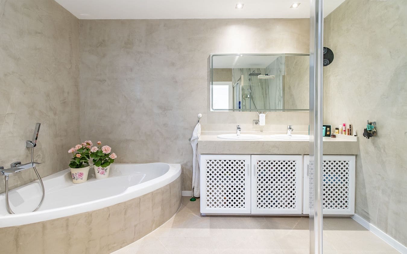 4 bedroom Villa for sale in Costa de la Calma with pool garage - € 2,290,000 (Ref: 9432007)