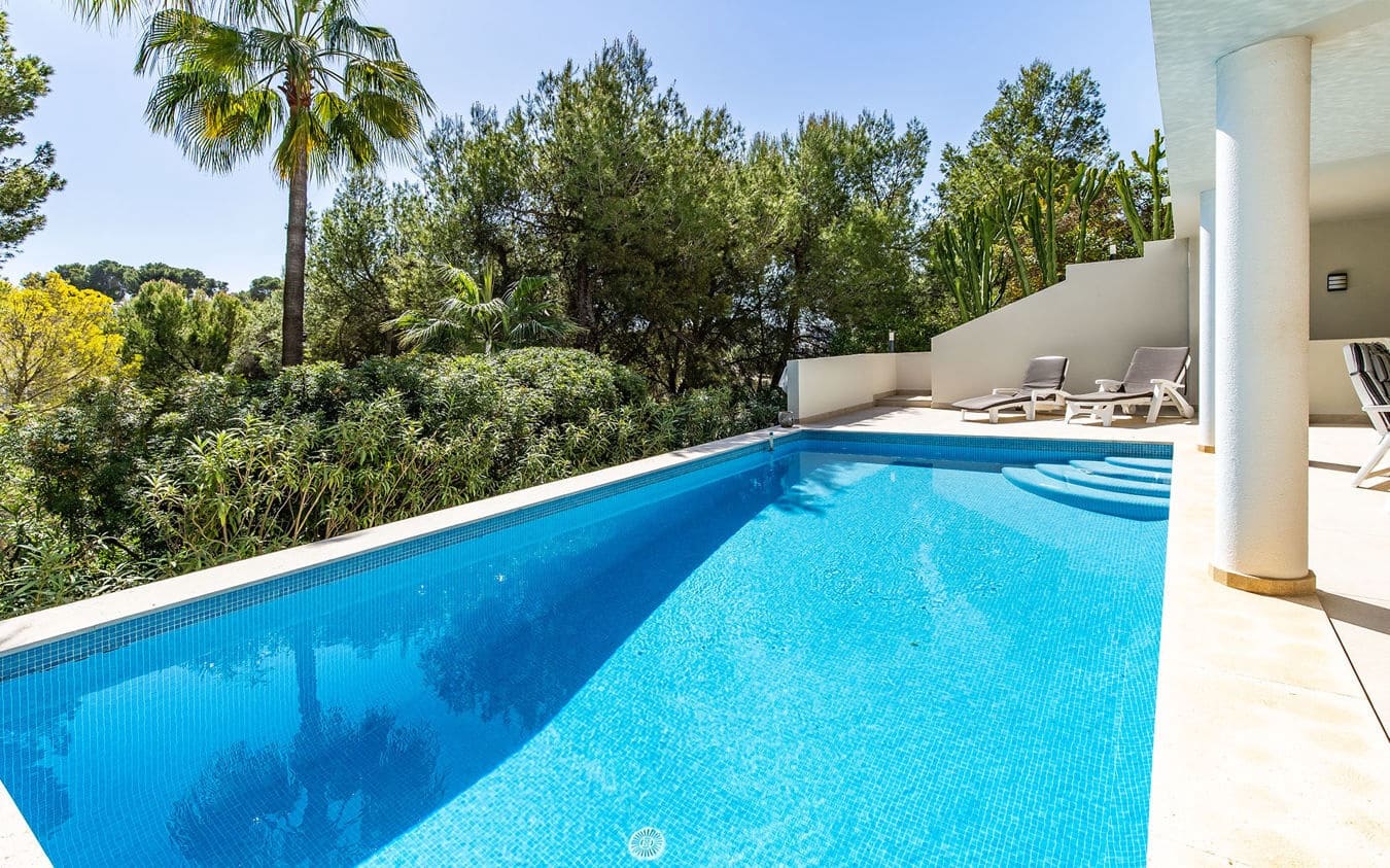 4 bedroom Villa for sale in Costa de la Calma with pool garage - € 2,290,000 (Ref: 9432007)