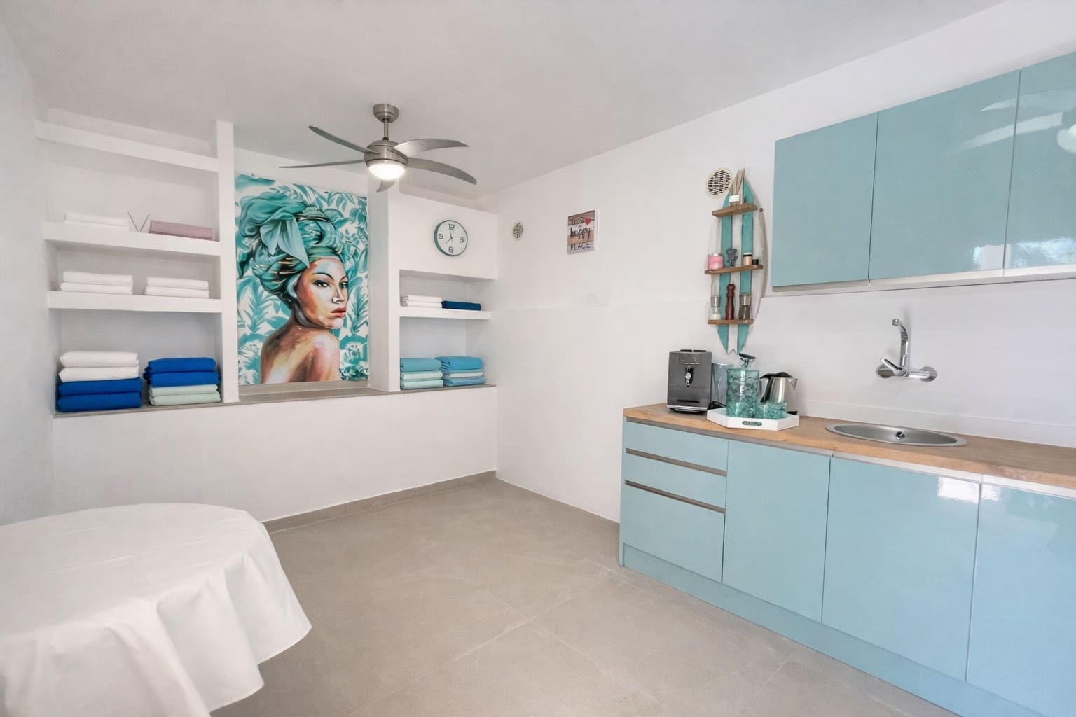 4 bedroom Villa for sale in Costa de la Calma with pool garage - € 1,980,000 (Ref: 9432007)