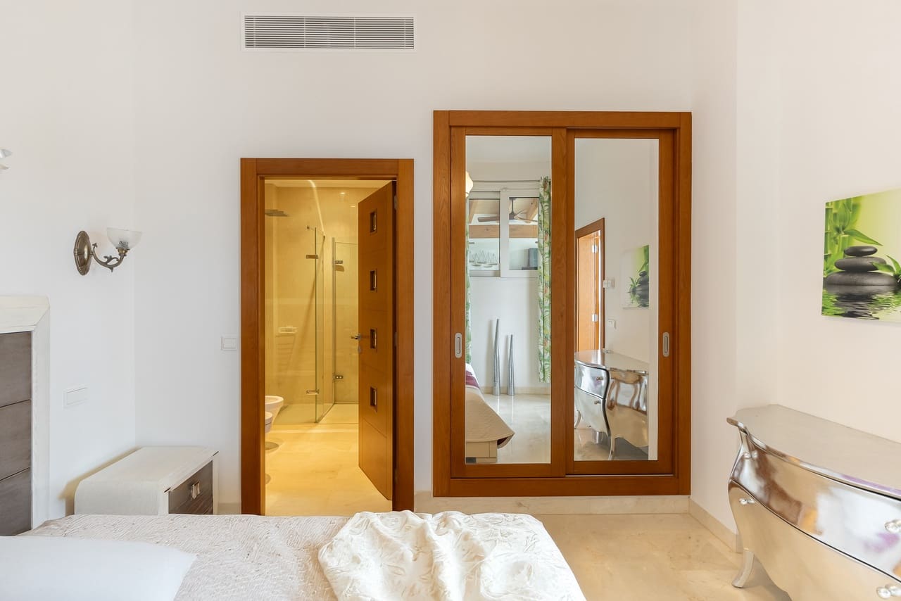 3 makuuhuone Huvila myytävänä paikassa Costa de la Calma mukana uima-altaan 
autotalli - 2 980 000 € (Ref: 9432008)