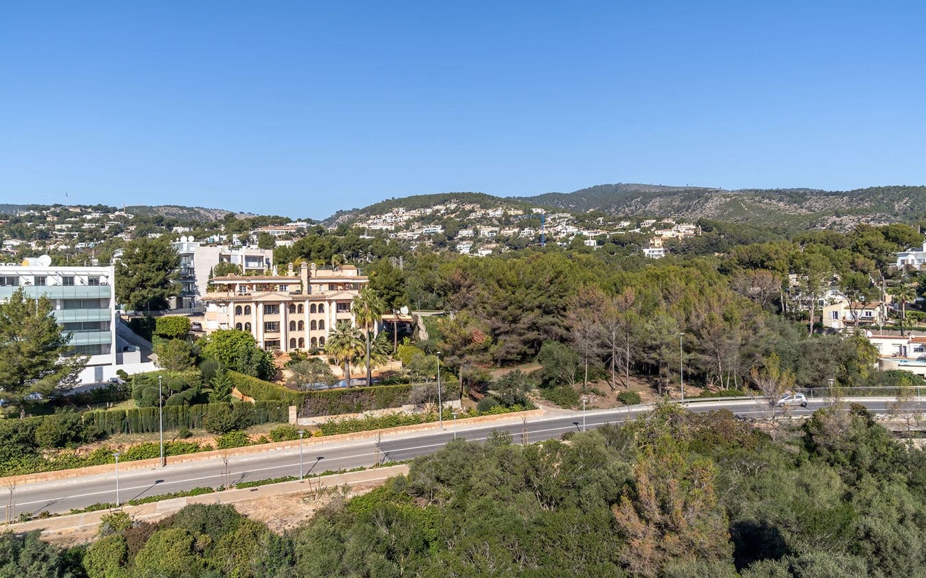 2 bedroom Apartment for sale in Portals Nous with garage - € 395,000 (Ref: 9432437)