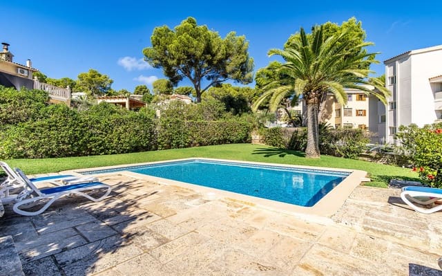 3 sypialnia Dom szeregowy na sprzedaż w Santa Ponsa, Calvià z basenem garażem - 740 000 € (Ref: 9432534)