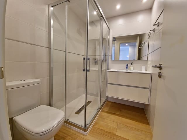 2 soveværelse Lejlighed til leje i Cala Millor, Son Servera med swimmingpool - € 1.800 (Ref: 9442004)