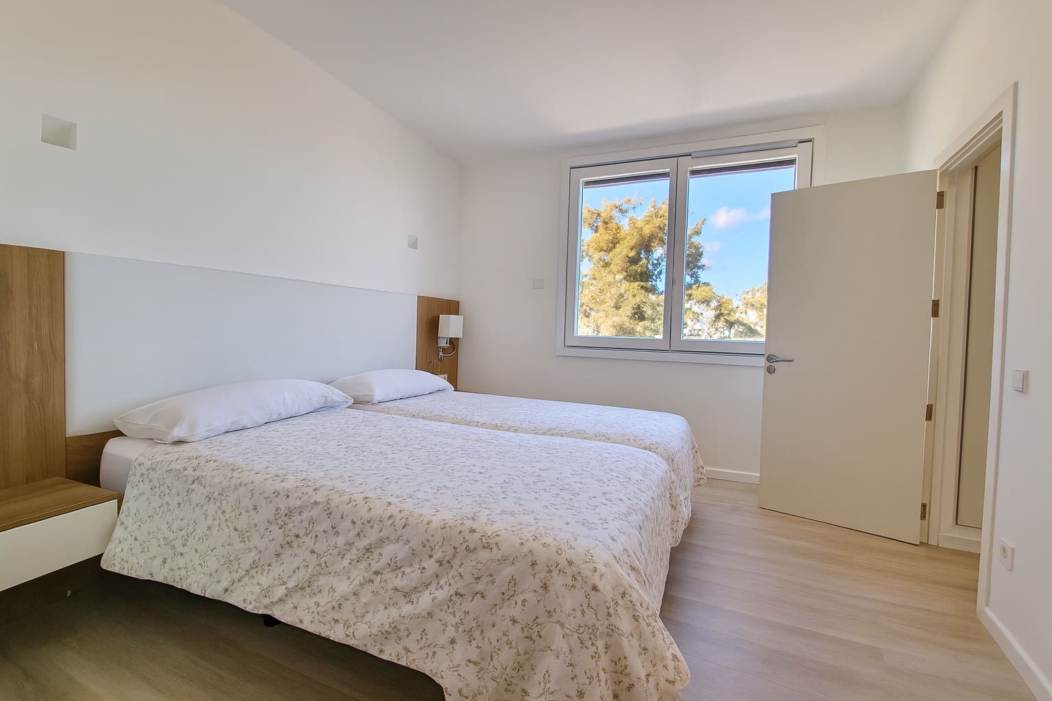 1 bedroom Apartment for rent in Cala Millor with pool - € 1,500 (Ref: 9442007)