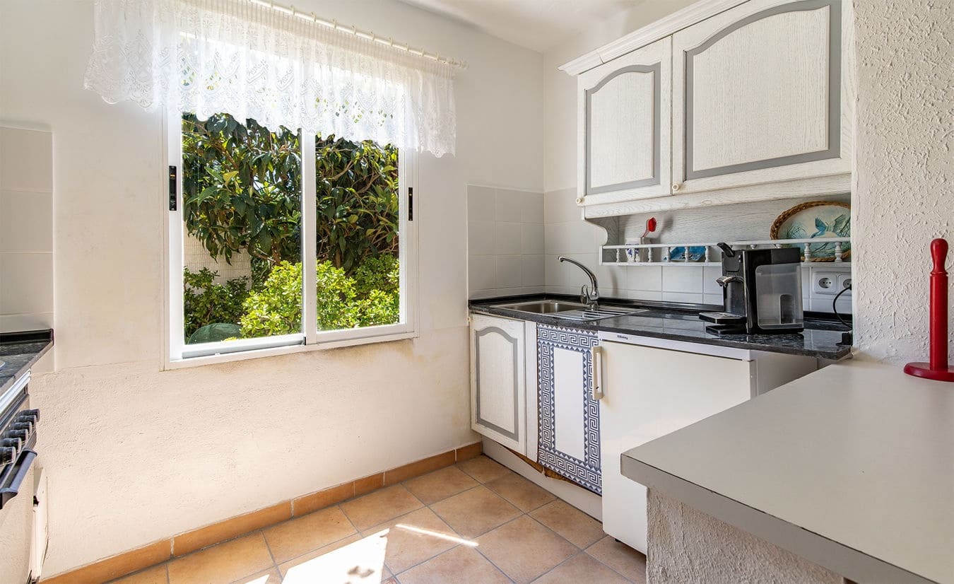 4 sypialnia Willa na sprzedaż w Costa de la Calma z basenem garażem - 1 500 000 € (Ref: 9444754)