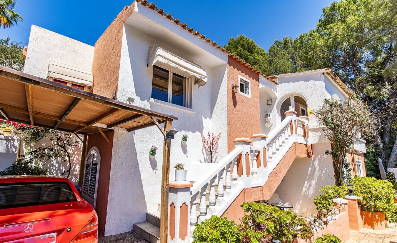 4 sypialnia Willa na sprzedaż w Costa de la Calma z basenem garażem - 1 500 000 € (Ref: 9444754)