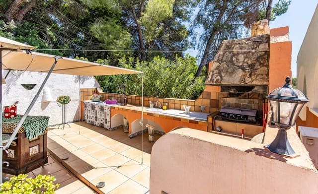 4 sypialnia Willa na sprzedaż w Costa de la Calma, Calvià z basenem garażem - 1 500 000 € (Ref: 9444754)