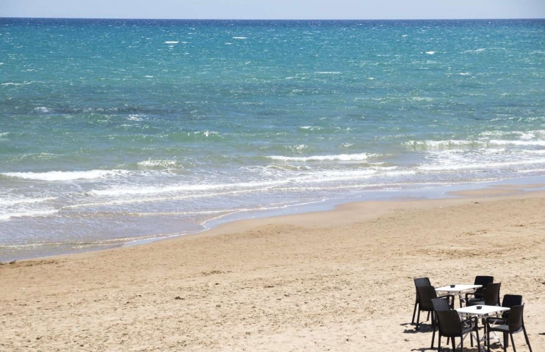 2 bedroom Apartment for sale in Guardamar del Segura with pool garage - € 549,000 (Ref: 9444888)