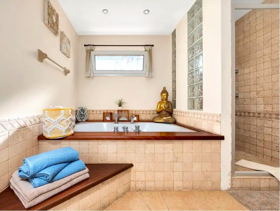 5 bedroom Villa for sale in Costa de la Calma with pool garage - € 1,995,000 (Ref: 9444976)