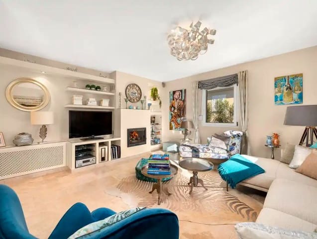 5 bedroom Villa for sale in Costa de la Calma, Calvià with pool garage - € 1,995,000 (Ref: 9444976)