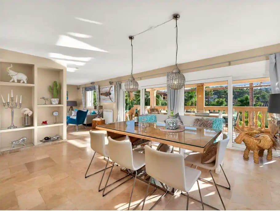 5 bedroom Villa for sale in Costa de la Calma with pool garage - € 1,995,000 (Ref: 9444976)