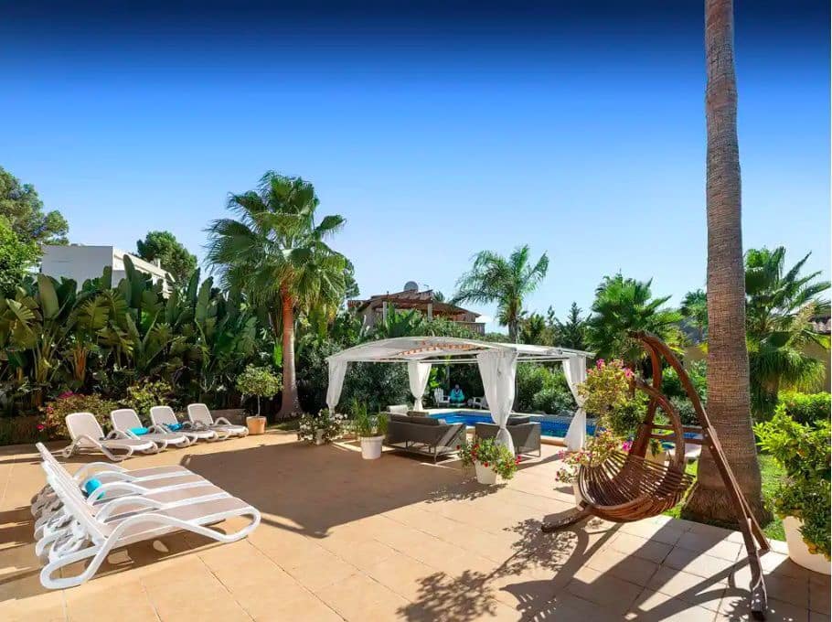 5 bedroom Villa for sale in Costa de la Calma with pool garage - € 1,995,000 (Ref: 9444976)