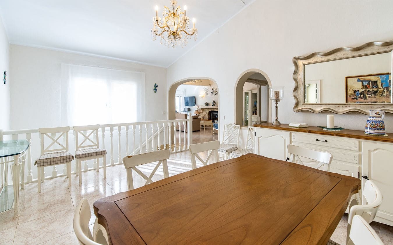 4 soverom Villa til salgs i Costa de la Calma med svømmebasseng garasje - € 2 700 000 (Ref: 9445514)