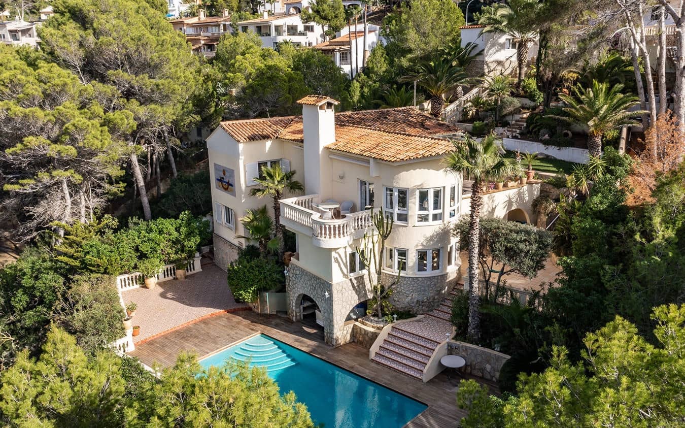 4 soverom Villa til salgs i Costa de la Calma med svømmebasseng garasje - € 2 700 000 (Ref: 9445514)